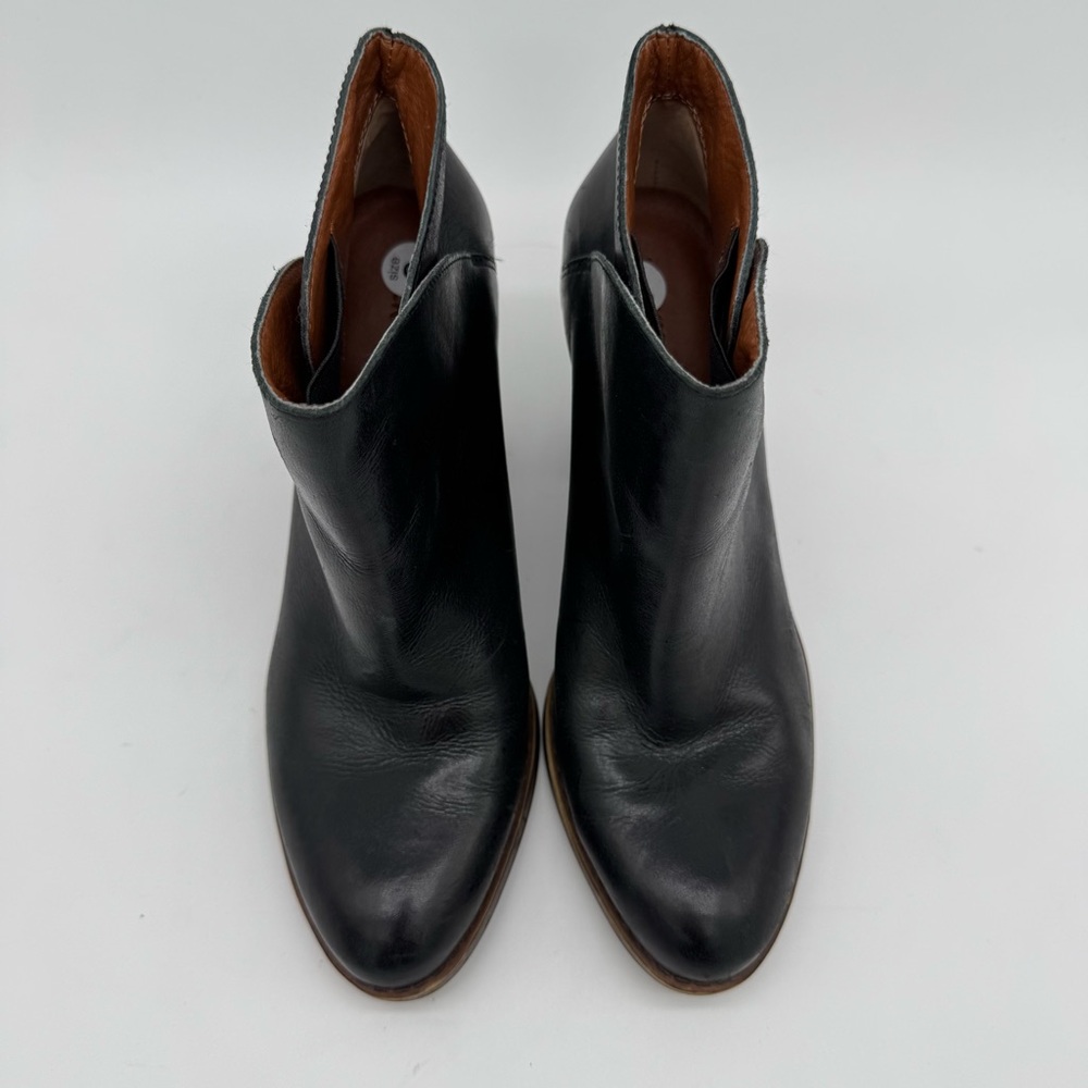 Lucky Brand Black Leather Heel Ankle Bootie Size 8 - Picture 4 of 12